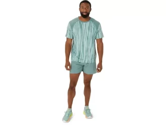 CAMISETA DE MANGA CORTA CON ESTAMPADO COMPLETO DE CARRETERA