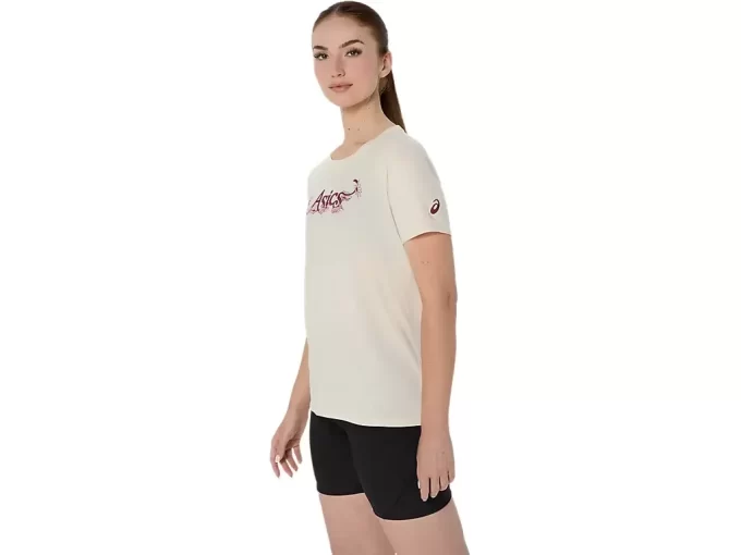 CAMISETA DE MANGA CORTA CON LETRAS FLORALES DE ASICS PARA MUJER