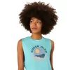 CAMISETA MUSCULAR ASICS CON ESLOGAN SUN IN THE SKY PARA MUJER