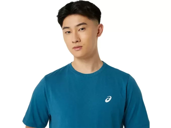 CAMISETA UNISEX ASICS DE MANGA CORTA CON ESTAMPADO DE MARGARITAS EN LA ESPALDA