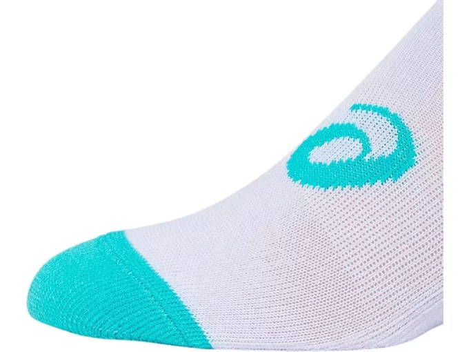 Invasión juvenil sin presentación