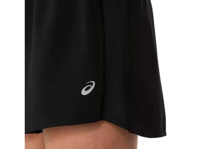 PANTALÓN CORTO ASICS PLATA DE 4 PULGADAS