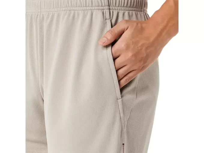 PANTALONES CORTOS DE PUNTO DE 7 PULGADAS CON MALLA VENTILADA
