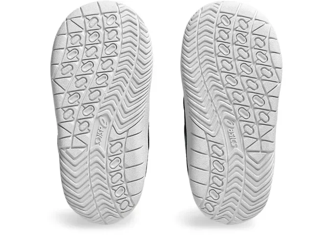 TALLA DE NIÑO PEQUEÑO DE JAPÓN