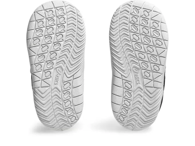 TALLA DE NIÑO PEQUEÑO DE JAPÓN