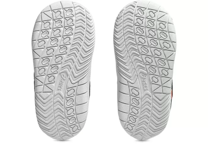 TALLA DE NIÑO PEQUEÑO DE JAPÓN