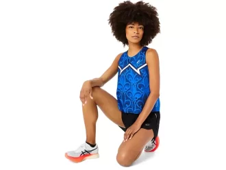 TANQUE DIRIGIDO POR LAS NACIONES