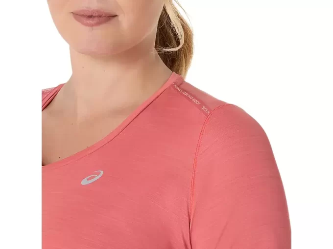 TOP DE MANGA CORTA CON CUELLO EN V ROAD